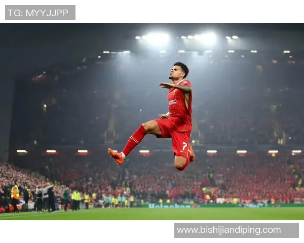 葡萄牙帅哥足球明星的魅力与成就揭秘,盘点他们在绿茵场上的精彩瞬间 葡萄牙帅哥足球明星的魅力与成就揭秘,盘点他们在绿茵场上的精彩瞬间